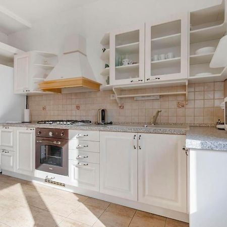 Exclusive Apartment In Centre 브라티슬라바 외부 사진