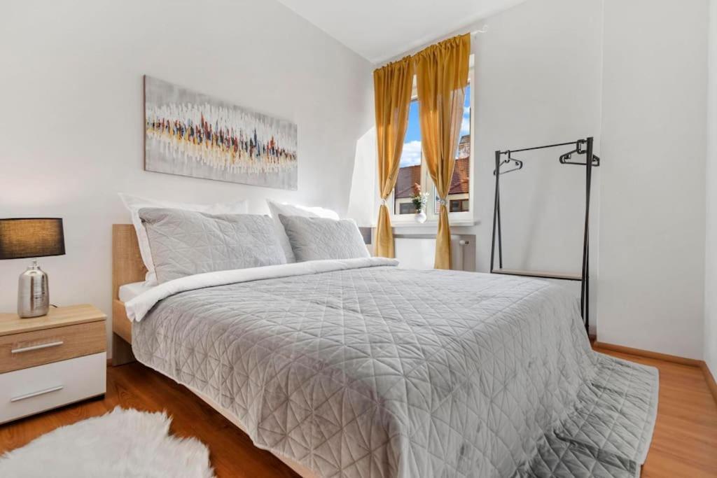 Exclusive Apartment In Centre 브라티슬라바 외부 사진
