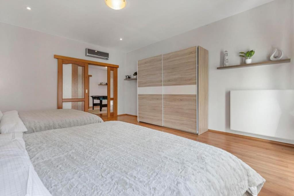 Exclusive Apartment In Centre 브라티슬라바 외부 사진